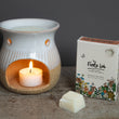 Load image into Gallery viewer, Woodland-inspired wax melts with warm, comforting autumn fragrance