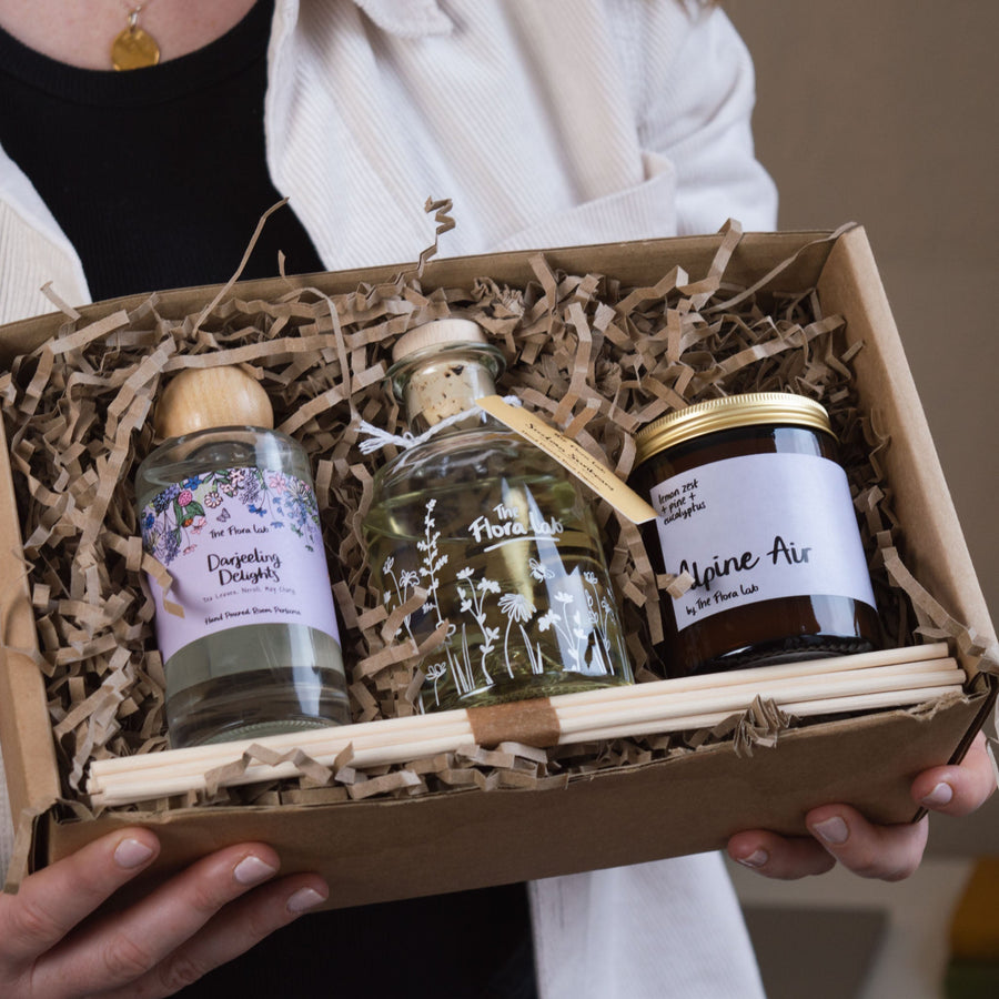 The Ultimate Guide to Scent Stacking: How to Layer Scents for a Stronger-Smelling Home