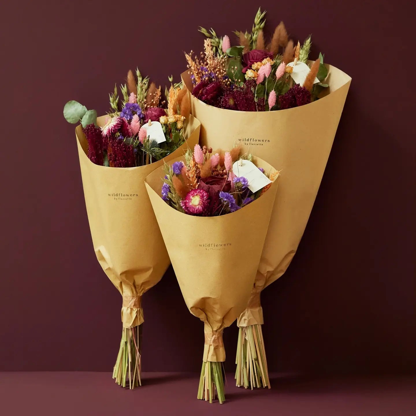 dried-wild-flowers-bouquet-burgundy