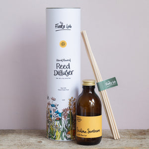 Reed Diffuser - Sicilian Sunbeam. Hand poured soy derived diffuser made of natural ingredients. Perfect for summer time scenting. Room filling diffuser with 6 natural rattan reeds and comes in a beautoful presentation box, which features wild flowers and animals on it. Cottage core in its sttyle, it is perfect for nature lovers. 
