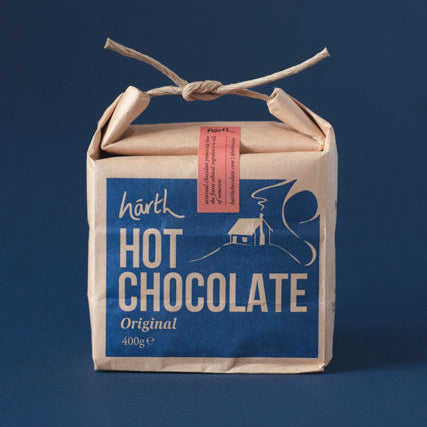 Looking for the perfect gift for food lovers? This luxury hot chocolate from Harth makes a thoughtful present that shows real consideration - ideal for birthdays, housewarmings, or simply because someone special deserves a treat.

For those seeking vegan hot chocolate without compromising on rich, indulgent taste, this Swiss-style blend delivers beautifully. The organic, unalkalised cocoa powder creates wonderfully complex flavours that elevate this beyond ordinary hot chocolate.
The completely plastic-free