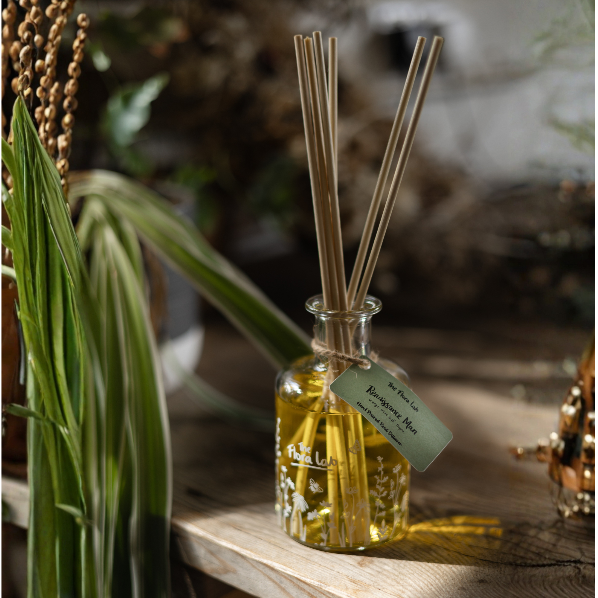 everlasting-refillable-reed-diffuser